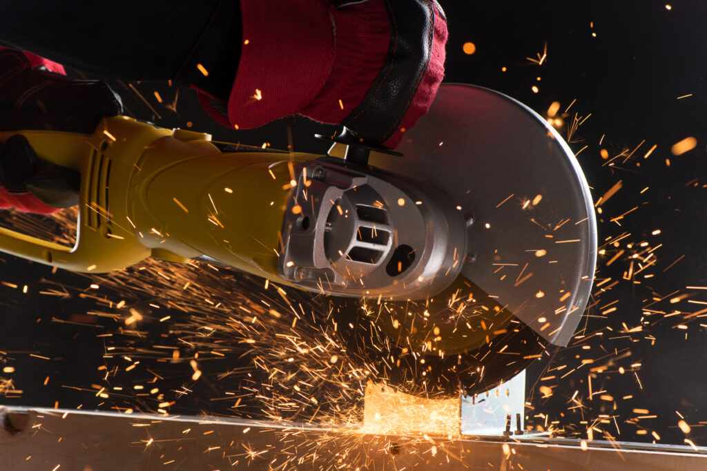 metal-supermarkets-electric-saw-cutting-image